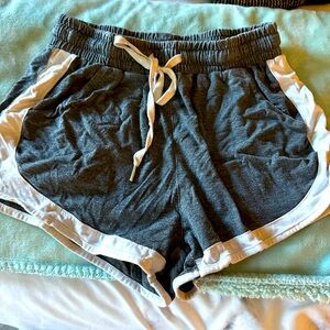 Women’s shorts